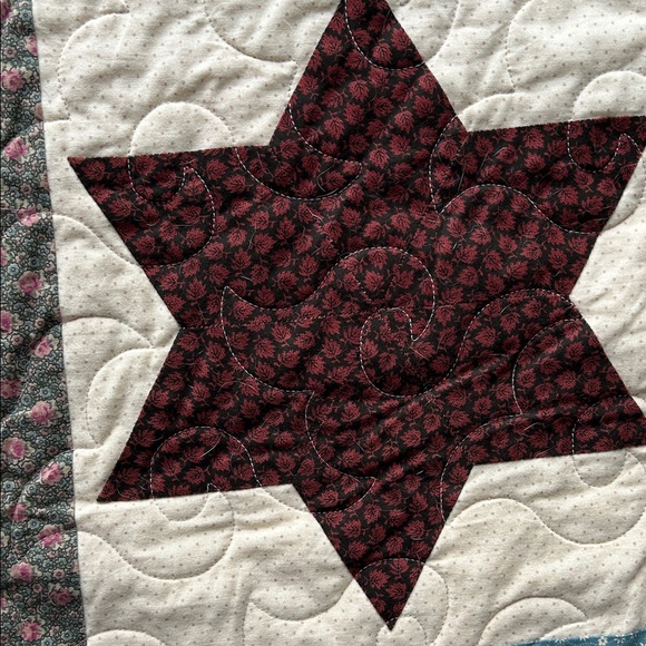 Patchwork Star Quilt - Multicolor - Picture 6 of 9